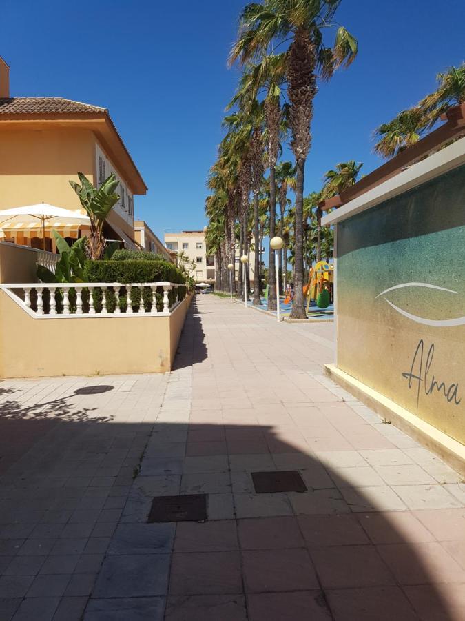 Apartamento Acogedor Moncofar Luaran gambar